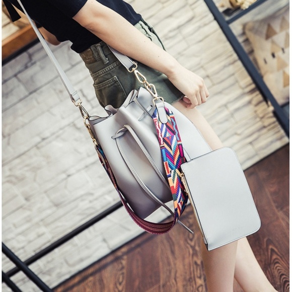 #NEW MARSEILLE Drawstring Bucket Bag - Picture 7 of 8